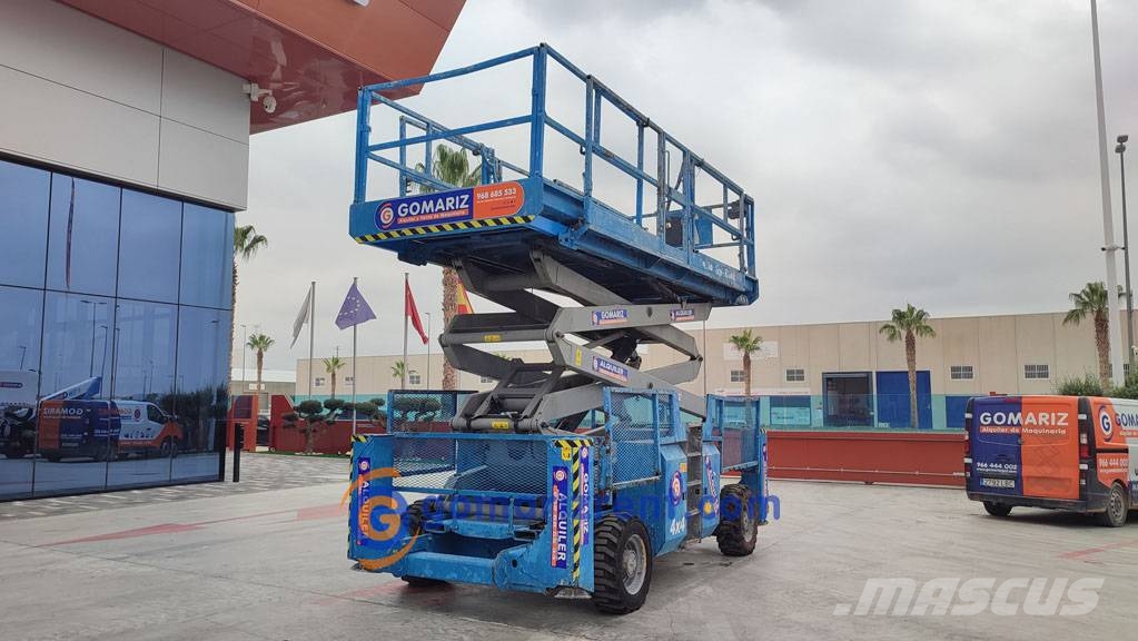 Genie GS 3384 RT Nožnicové zdvíhacie plošiny
