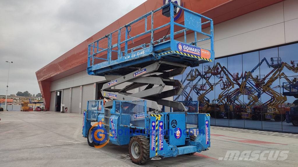 Genie GS 3384 RT Nožnicové zdvíhacie plošiny