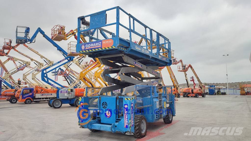 Genie GS 3384 RT Nožnicové zdvíhacie plošiny