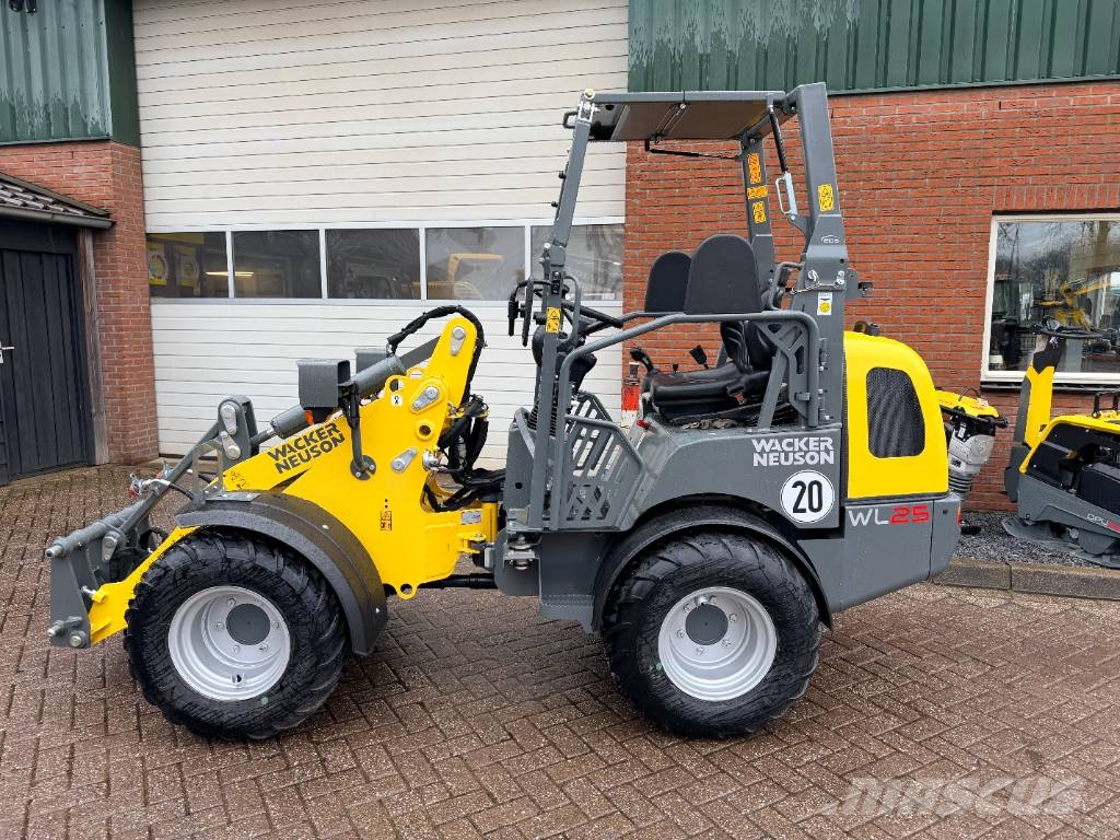 Wacker Neuson WL 25 Колесни товарачи
