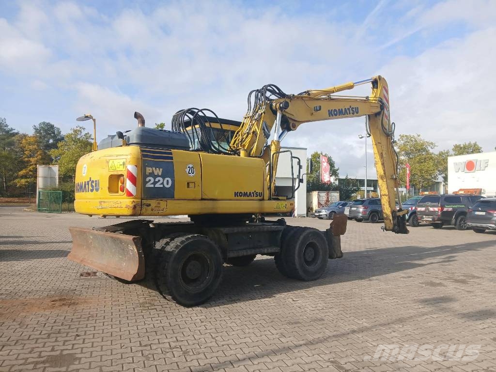 Komatsu PW 220-7EO Hjulgrävare