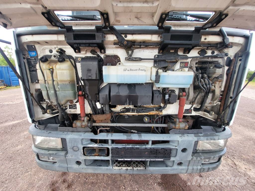 Iveco ML120E28 Curtain sider trucks