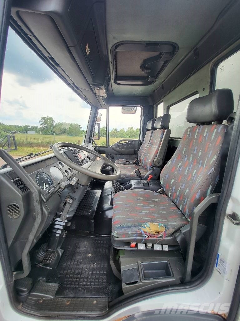 Iveco ML120E28 Curtain sider trucks