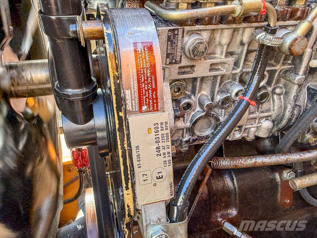 CASE 821C Klima Zentralschmierung Pás carregadoras de rodas