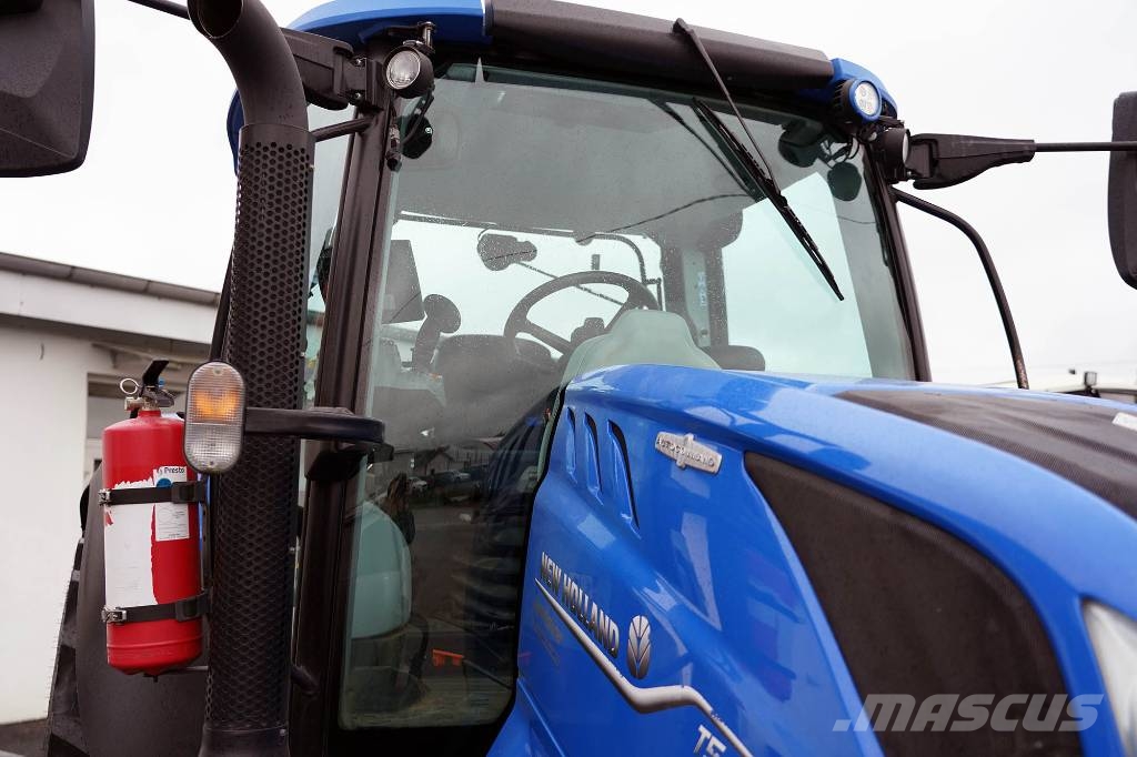 NEW HOLLAND T5.140 / FGK27H Traktoriai