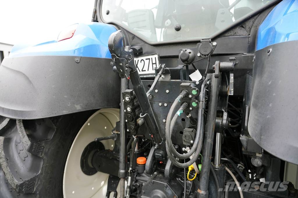 NEW HOLLAND T5.140 / FGK27H Traktoriai