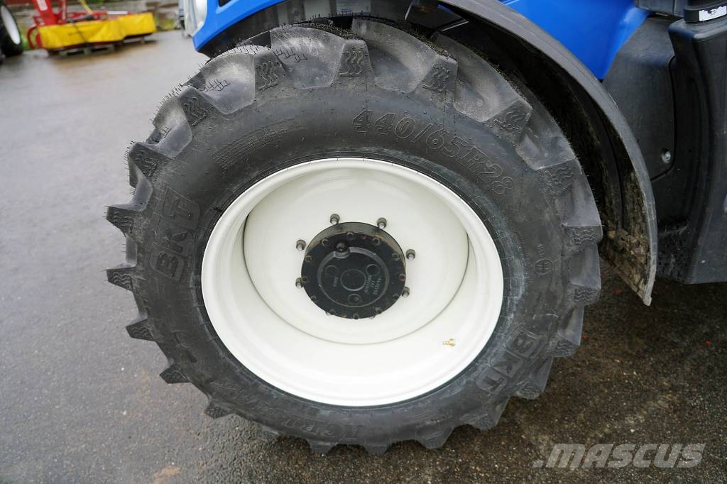 NEW HOLLAND T5.140 / FGK27H Traktoriai