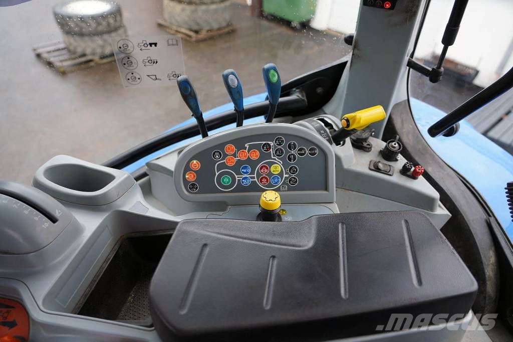NEW HOLLAND T5.140 / FGK27H Traktoriai