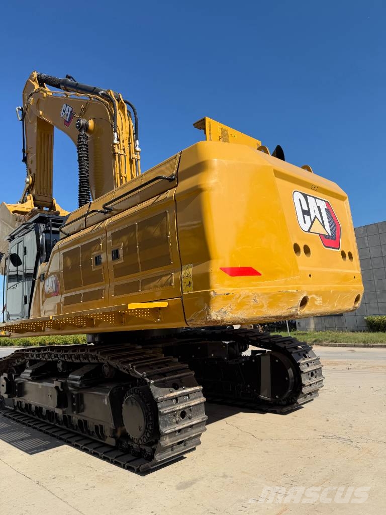 CAT 374 Vikšriniai ekskavatoriai