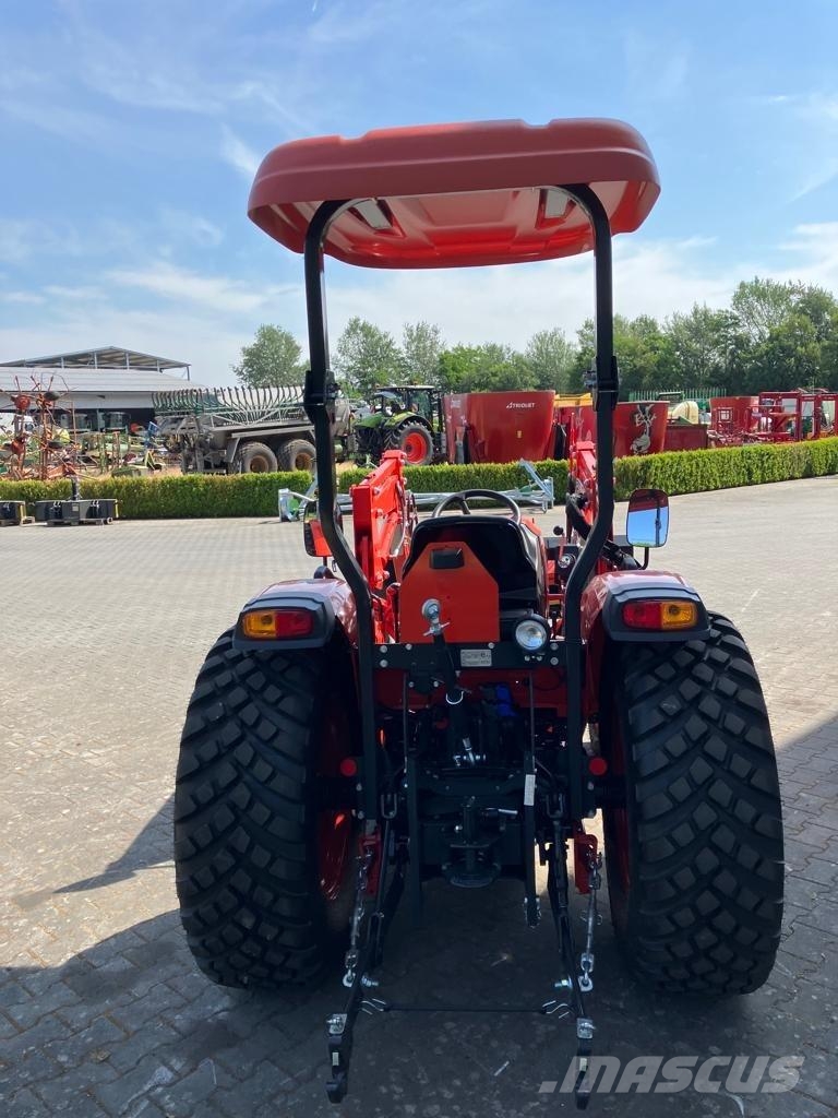Kioti DK 4520H-EU Tratores Agrícolas usados