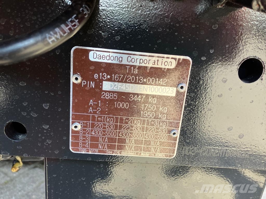 Kioti DK 4520H-EU Tratores Agrícolas usados