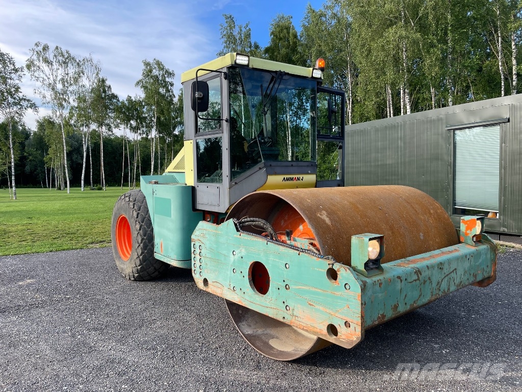Ammann AC 110 Compactoare monocilindrice