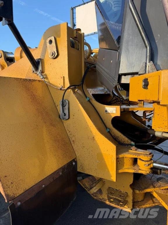 CAT 972H Wielladers
