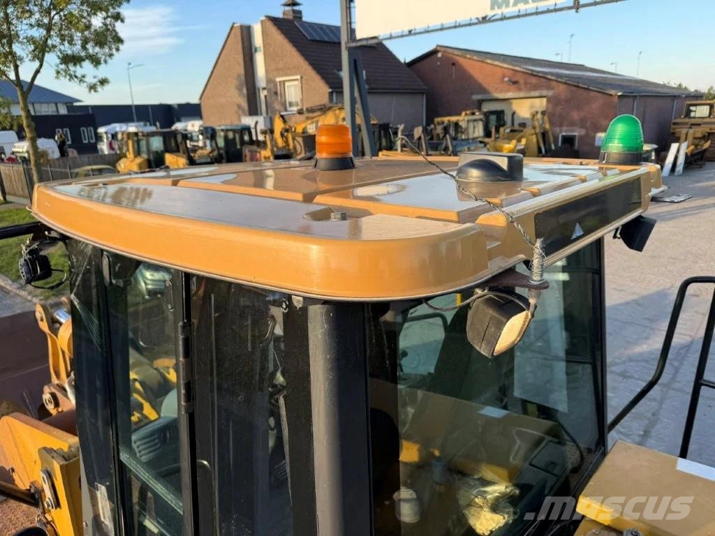 CAT 972H Wielladers
