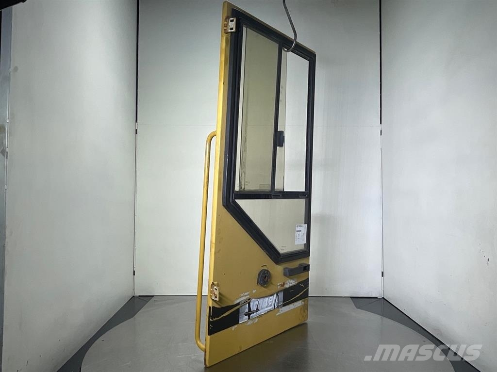 Schaeff SKS661-6330105161-Schiebefenster-Door/Tür/Deur Cabine en interieur