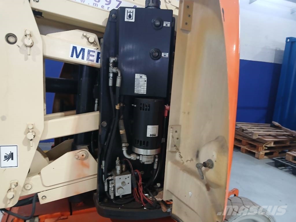 JLG E 300 AJ Knikarmhoogwerkers