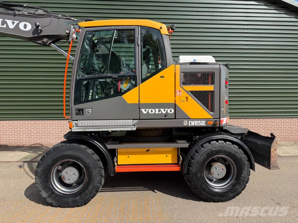 Volvo EWR 150 E Escavatori gommati