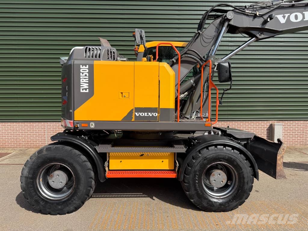 Volvo EWR 150 E Escavatori gommati