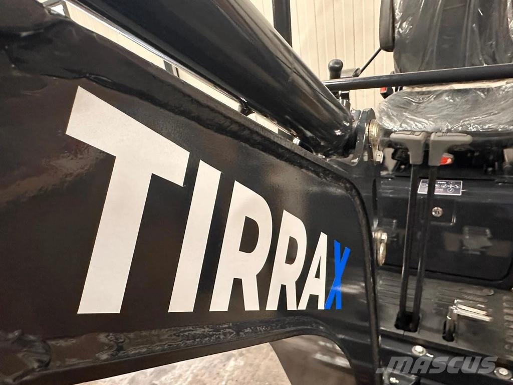 TIRRAX Binnendraaier TX12H Mini bageri < 7t