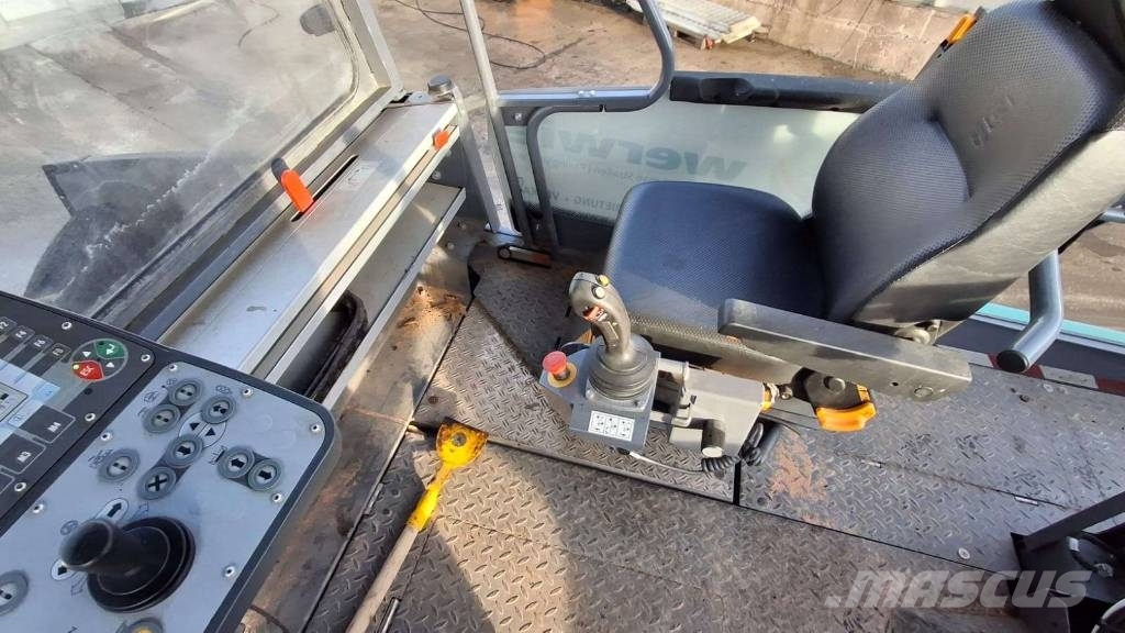 Vögele MT 3000-3i Offset Vehículos para transporte de materiales