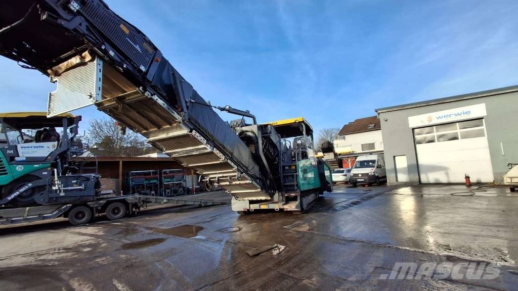 Vögele MT 3000-3i Offset Vehículos para transporte de materiales