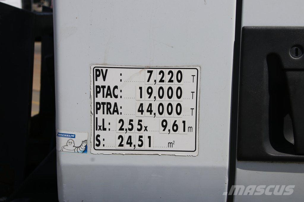 Renault PREMIUM 270 DCI - Problème moteur. Camiones desmontables