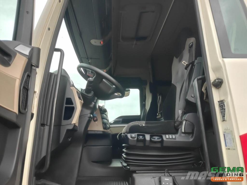 MAN TGX 18.420 4x2 XLX Euro6C - SideSkirts - SmartTach Vilcēji