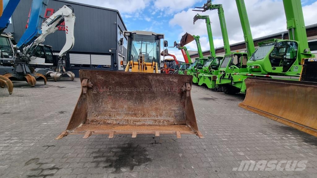 Liebherr L507 / SW / Klappschaufel 휠로우더