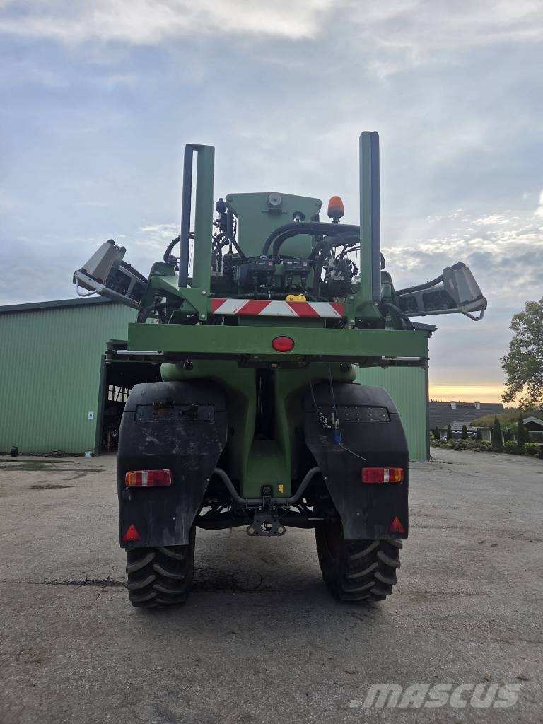 Fendt Rogator 366 牽引型スプレイヤー
