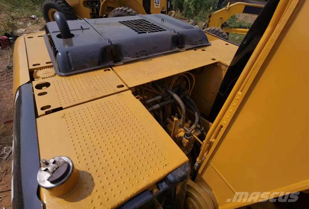 CAT 320 D L Bagri goseničarji