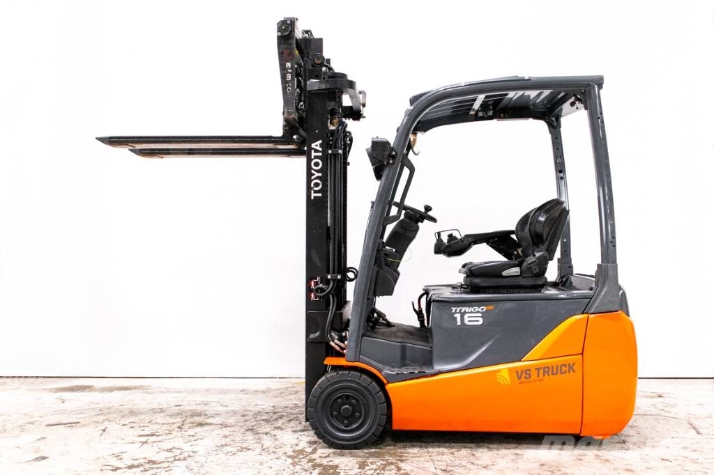 Toyota 8FBET16, motviktstruck med utskjutbara gafflar Elektro Stapler