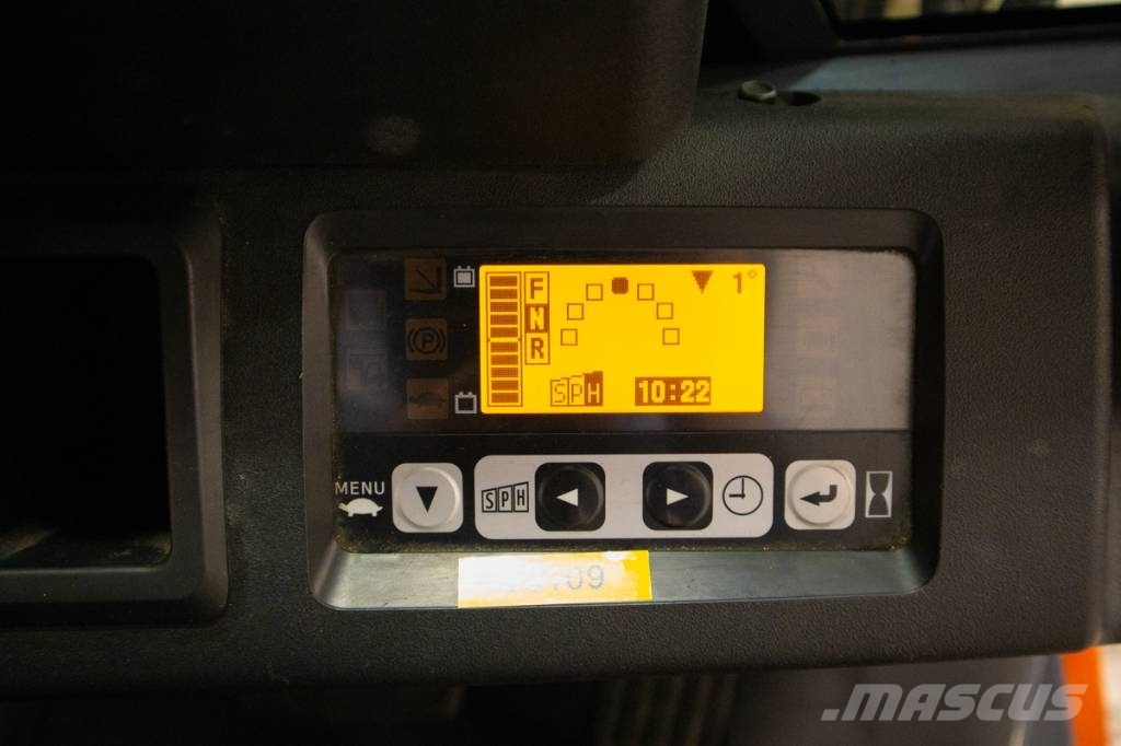 Toyota 8FBET16, motviktstruck med utskjutbara gafflar Elektro Stapler
