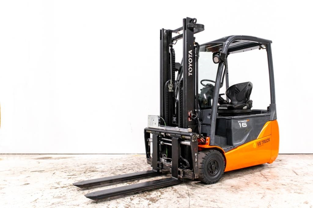 Toyota 8FBET16, motviktstruck med utskjutbara gafflar Elektro Stapler