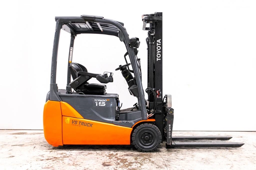 Toyota 8FBET16, motviktstruck med utskjutbara gafflar Elektro Stapler