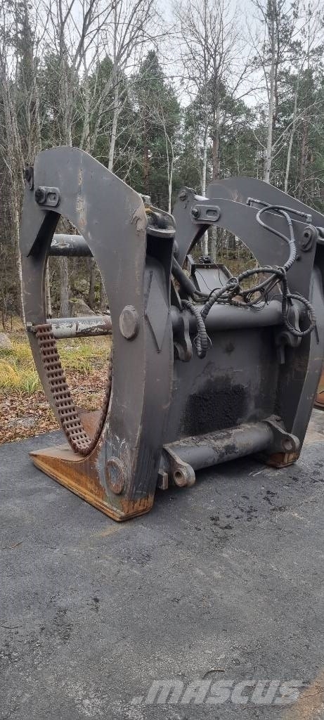 Volvo L150/L180 Tukkikoura 3,5 kuution Polipler