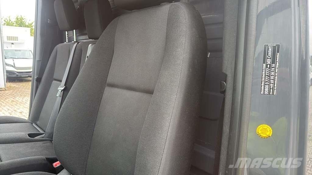 Mercedes-Benz Sprinter 319 Diesel Van هيكل صندوقي