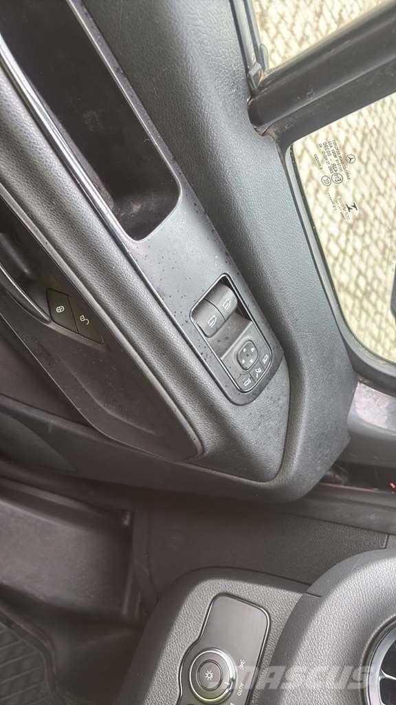 Mercedes-Benz Sprinter 319 Diesel Van هيكل صندوقي