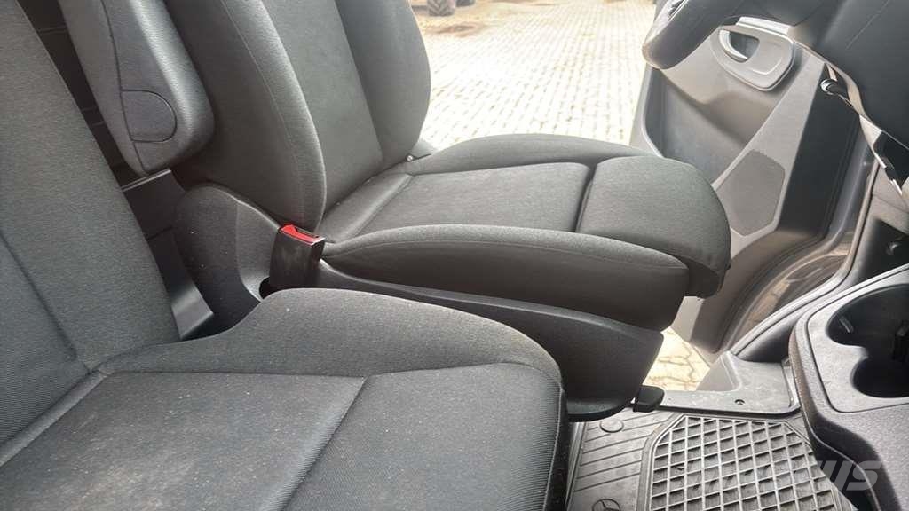 Mercedes-Benz Sprinter 319 Diesel Van هيكل صندوقي
