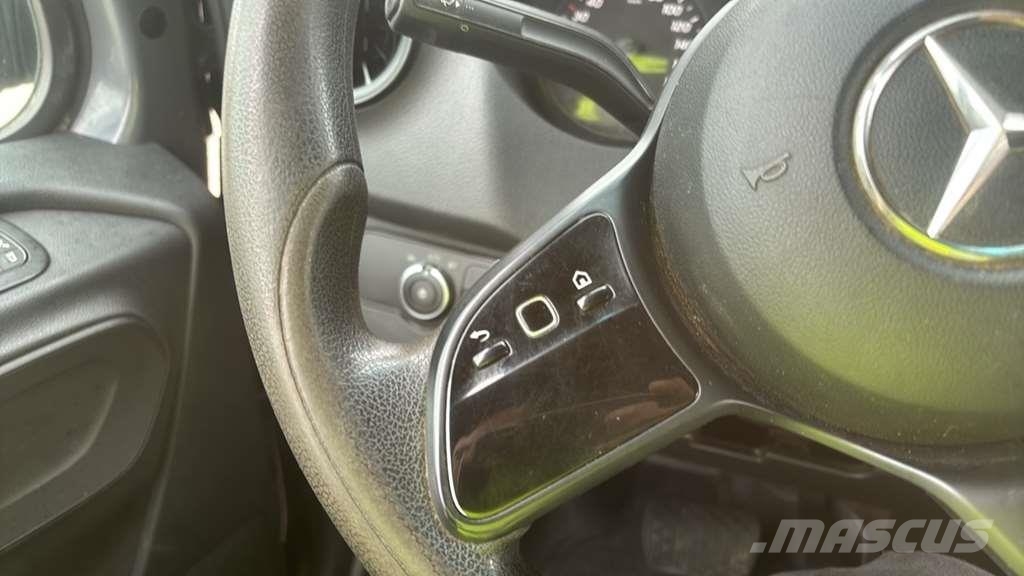 Mercedes-Benz Sprinter 319 Diesel Van هيكل صندوقي