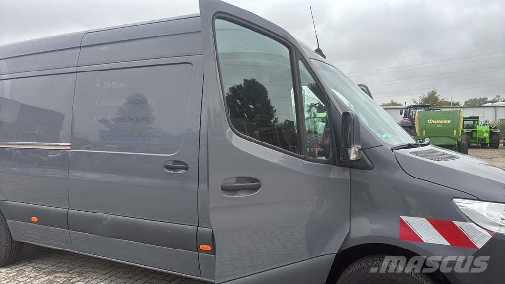 Mercedes-Benz Sprinter 319 Diesel Van هيكل صندوقي