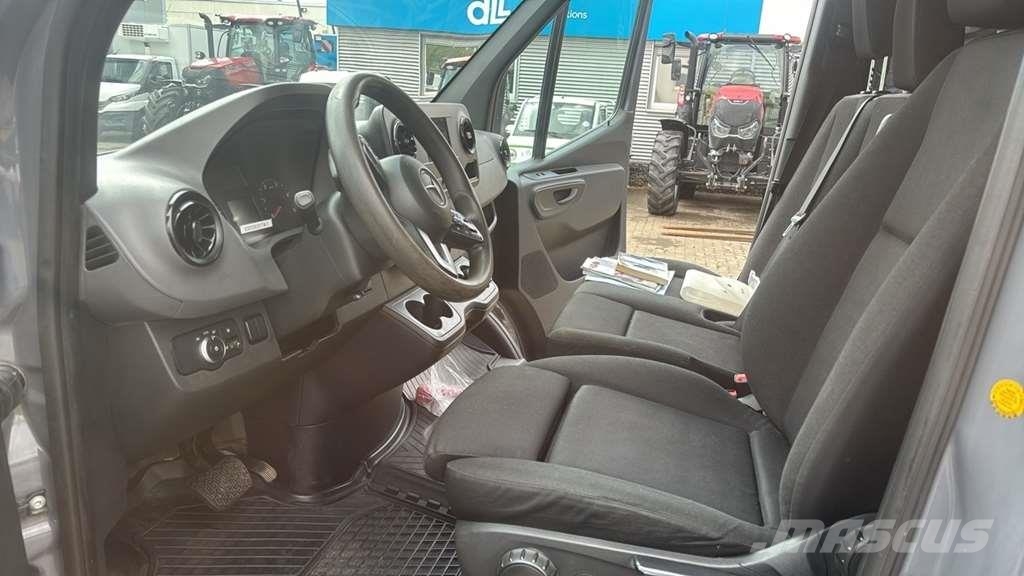 Mercedes-Benz Sprinter 319 Diesel Van هيكل صندوقي