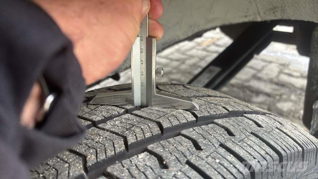 Mercedes-Benz Sprinter 319 Diesel Van هيكل صندوقي
