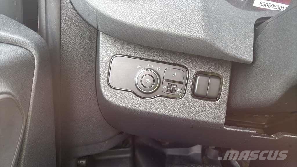 Mercedes-Benz Sprinter 319 Diesel Van هيكل صندوقي