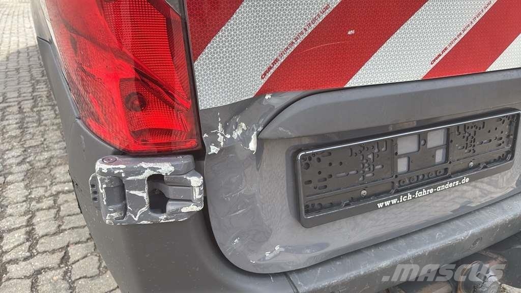 Mercedes-Benz Sprinter 319 Diesel Van هيكل صندوقي