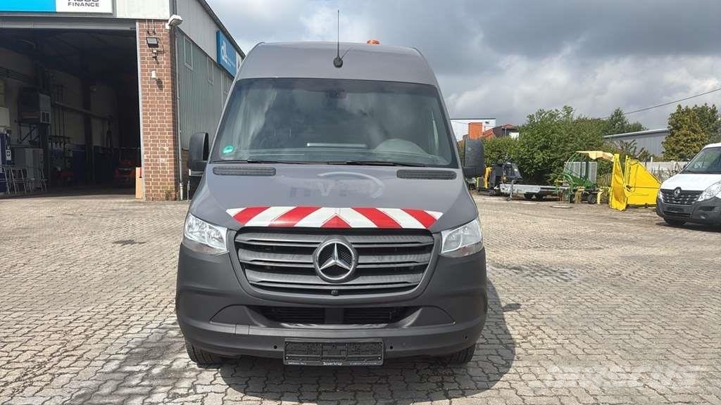 Mercedes-Benz Sprinter 319 Diesel Van هيكل صندوقي