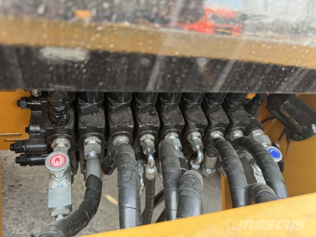 CAT 420 F Retrocargadoras