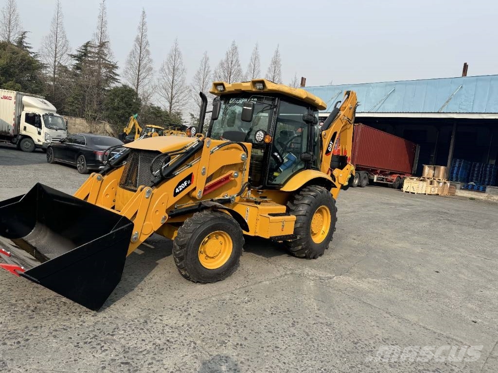 CAT 420 F Retrocargadoras