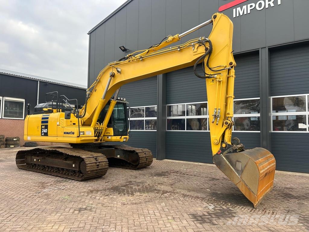 Komatsu PC240LC Kāpurķēžu ekskavatori