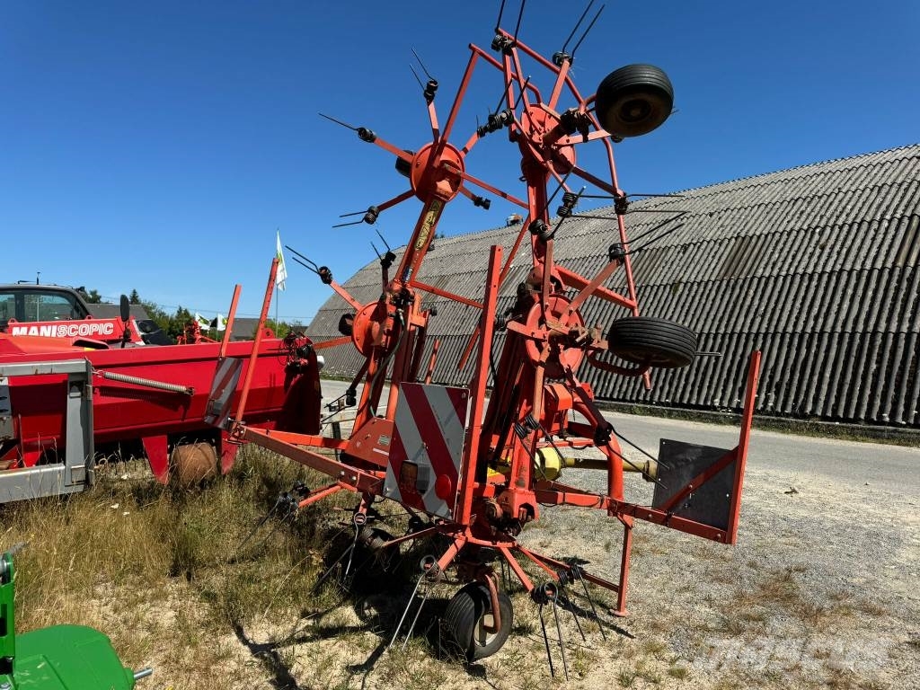 Kuhn GF 6301 MH DESTOCKAGE Гребла и сенообръщачки