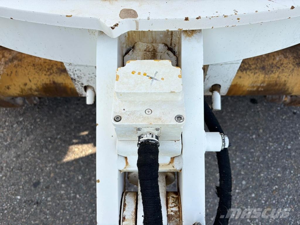 CAT 120M2 CE - Trimble 3D UTS Grader